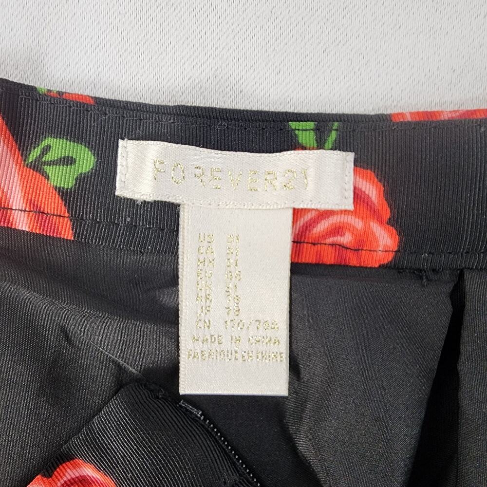 Forever 21 Red Rose Skirt with Tulle Size 31 - Picture 7 of 8